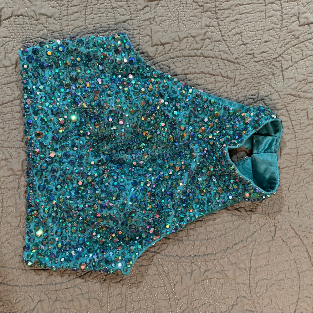 Sherri Hill Emerald Green Two Piece Dress - Picture 4 of 9